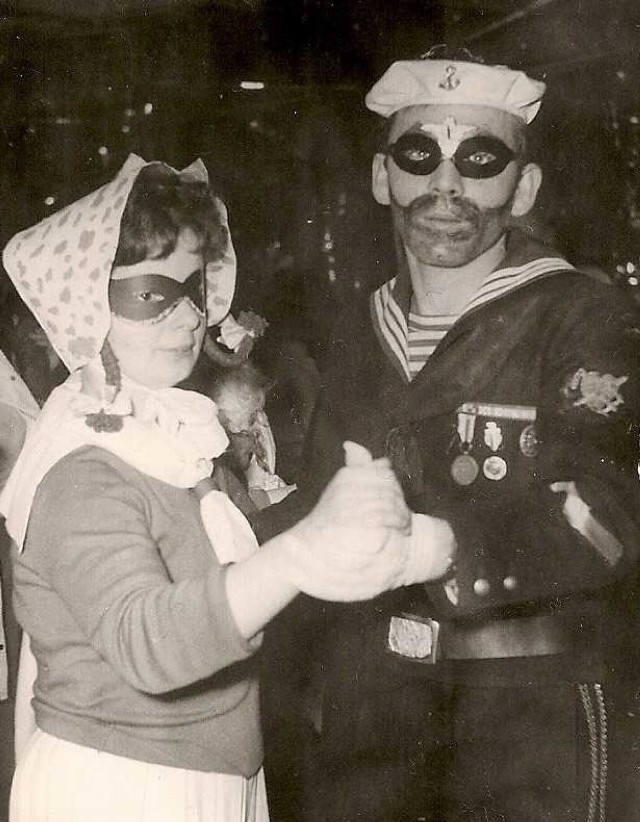 Bale maskowe i kostiumowe cieszyły się dawniej wielką popularnością, także w naszym regionie