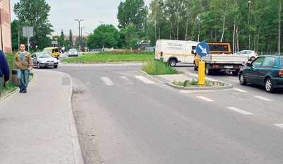 Dzięki budowie ronda dziś przy ul. Klimontowskiej nie ma korków