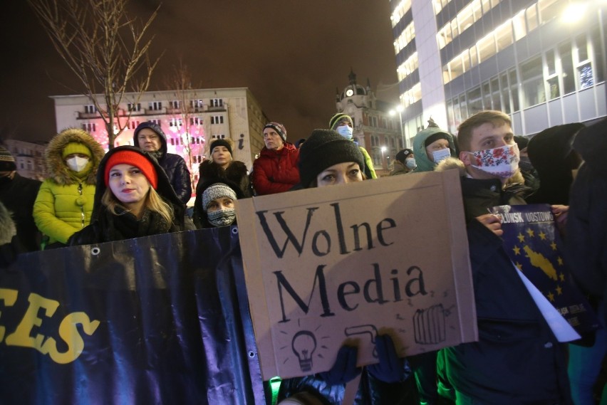 Na rynku w Katowicach także odbył się protest przeciwko...