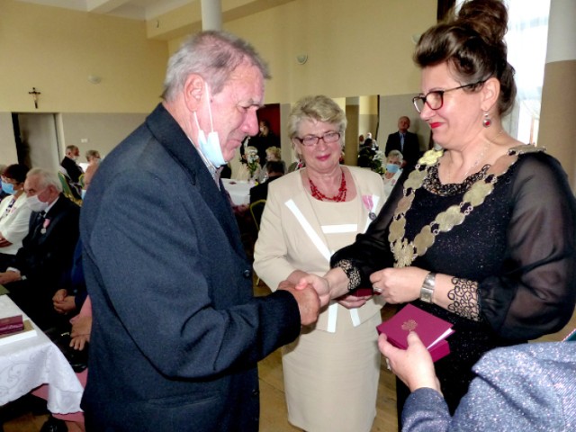 Złote gody czyli jubileusz 50-lecia związku małżeńskiego świętowały pary z gminy Kluki