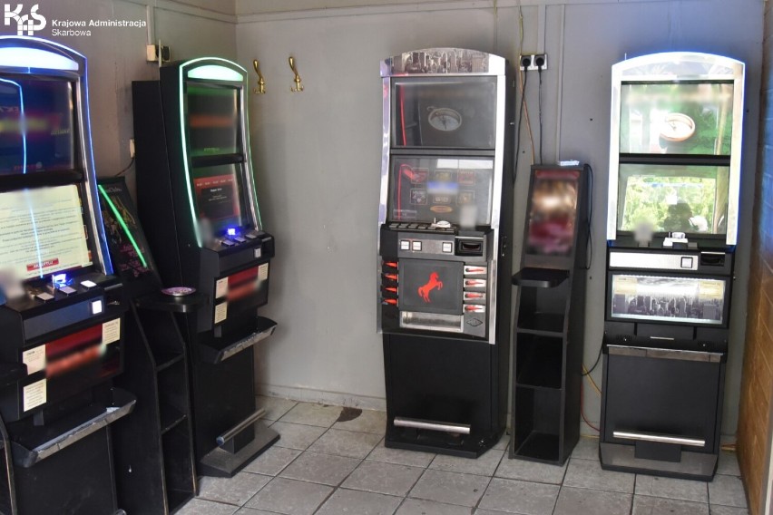 Zabezpieczono 64 automaty do gier hazardowych