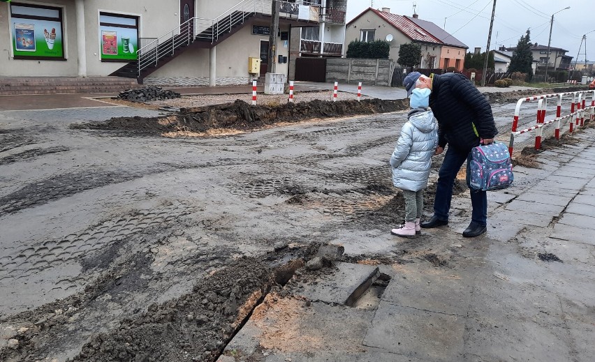 Utrudnienia na ul. Kościowa w Radomsku. Kładek nie będzie