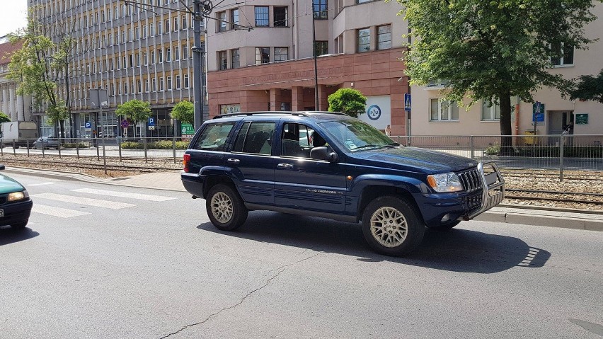 Potrącenie pieszego na Kościuszki w Łodzi. Ranny przewieziony do szpitala [FOTO]