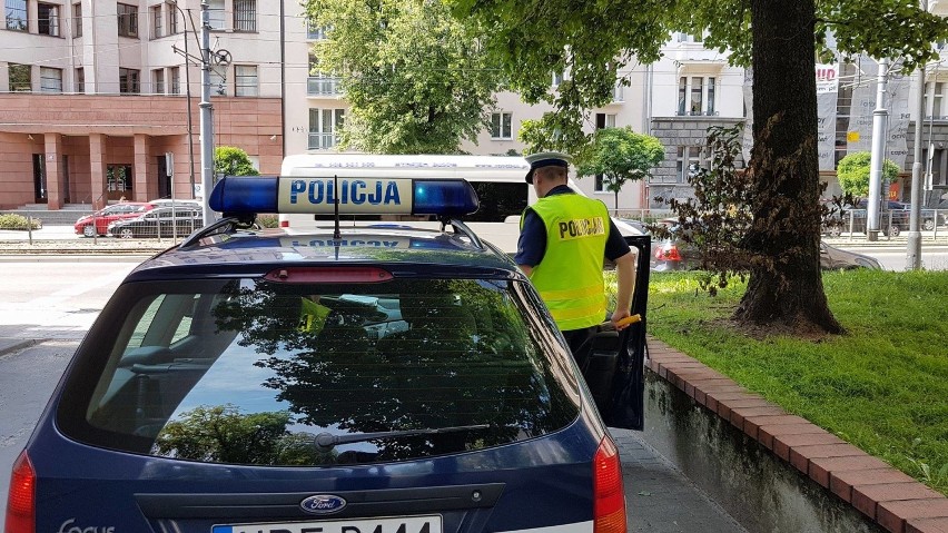 Potrącenie pieszego na Kościuszki w Łodzi. Ranny przewieziony do szpitala [FOTO]