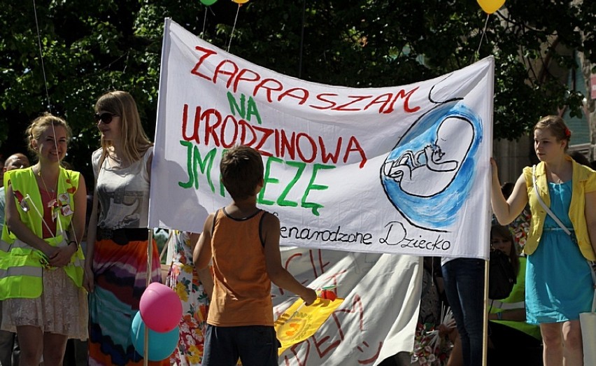 Trzeci Marsz dla Życia i Rodziny w Olsztynie [zdjęcia]