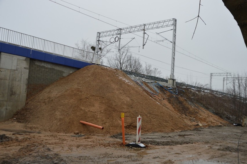 Przebudowa wiaduktu trwa już ponad rok