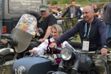 Za nami Opoczyński Rajd Motocykli Zabytkowych Hubal 2022. Na starcie stanęło ponad 130 maszyn z całej Polski [ZDJĘCIA]