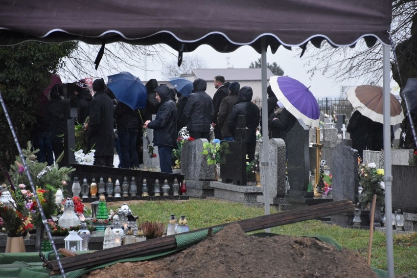 Na granowskim cmentarzu pożegnaliśmy zasłużonego strażaka, śp. Zdzisława Gawrońskiego