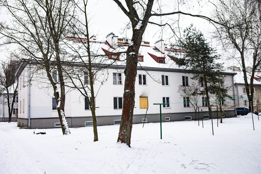 Kraków. Lokator terroryzował sąsiadów ciągłymi libacjami i pożarami. Mieszkańcy bali się o swoje życie 