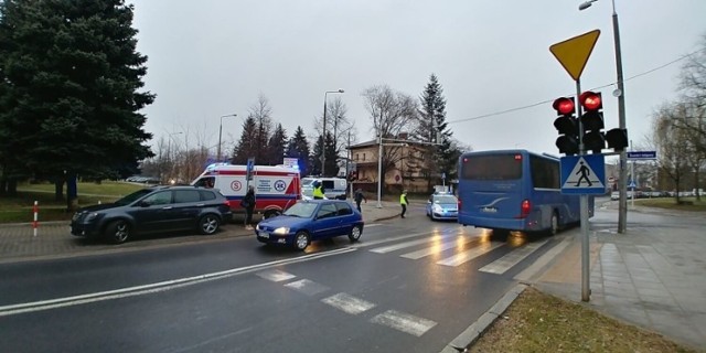 Nie działała sygnalizacja świetlna na skrzyżowaniu ulic Żwirki i Wigury oraz Kusocińskiego na radomskim osiedlu XV-lecia.