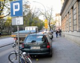 Kraków. W centrum będą mogli parkować tylko mieszkańcy? 