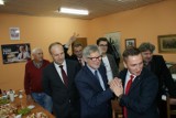 Sztab wyborczy PiS w Koninie - powściągliwe zadowolenie [ZDJĘCIA]