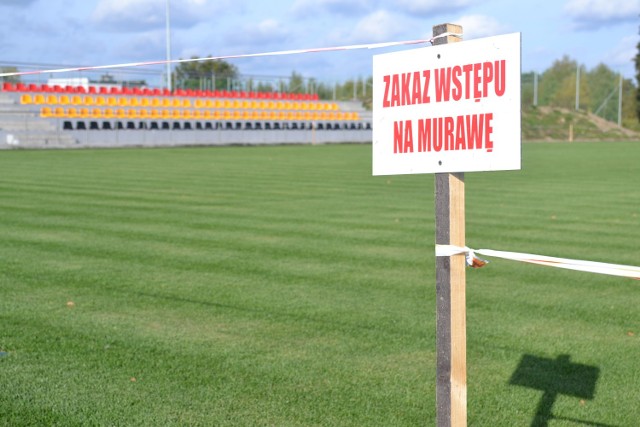 Otwarcie stadionu dzień przed wyborami. Burmistrz zapewnia, że to przypadkowa data