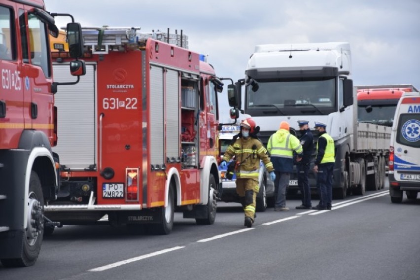 Wypadek na trasie 196. Nie żyje 80-letni kierowca seicento 