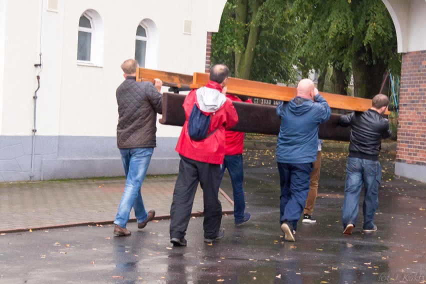 Głogów: Kościół pw. świętego Klemensa ma nowe ławki. Wcześniej służyły niemieckim protestantom 