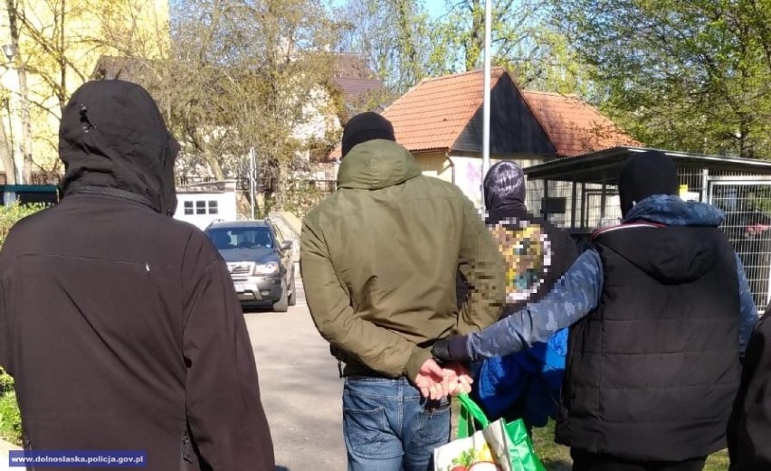 Wpadli członkowie zorganizowanej grupy przestępczej. Zatrzymano 5 kg amfetaminy