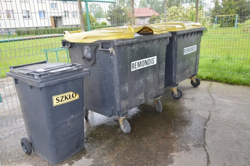 Miejscy radni w Zduńskiej Woli przyjęli podwyżkę opłat za odbiór śmieci
