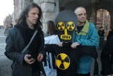 Protestowali przeciwko budowie elektrowni atomowej: "Światło w domu, nie z atomu" 