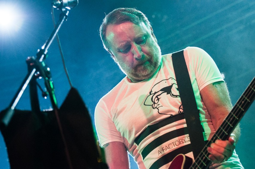 Peter Hook and The Light w Stodole. Zobacz zdjęcia z...