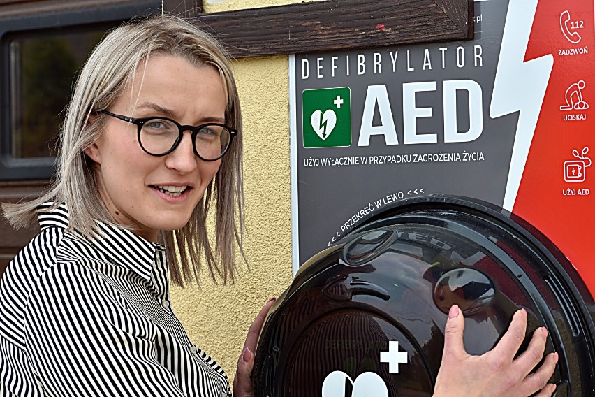 Ogólnodostępne defibrylatory AED w remizach powiatu...