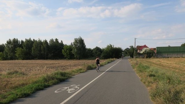 Nowa droga rowerowa będzie miała 2,3 km długości. Wartość inwestycji to niespełna 5 mln zł.