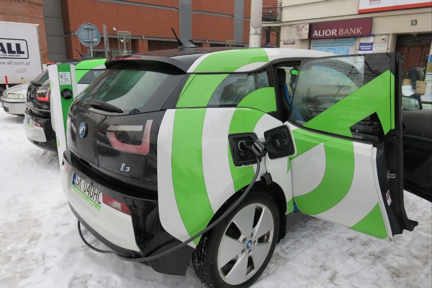 Jak wypożyczyć samochód elektryczny w Rybniku?