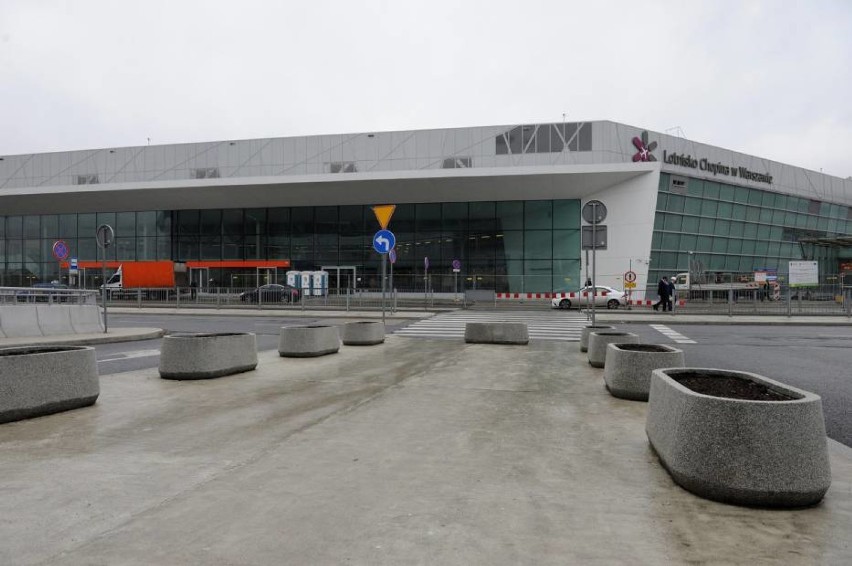 Nowocześniejsze lotniska na Mazowszu. Pojawią się automatyczne bramki odprawy
