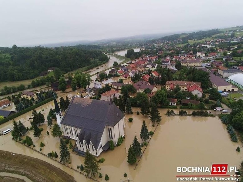 Powódź w Małopolsce. Kilkadziesiąt osób ewakuowanych. Woda wdarła się nawet do szpitala