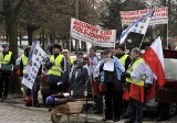 Gdańsk: Mieszkańcy południa Pomorza protestowali przeciw likwidacji linii kolejowych [ZDJĘCIA]