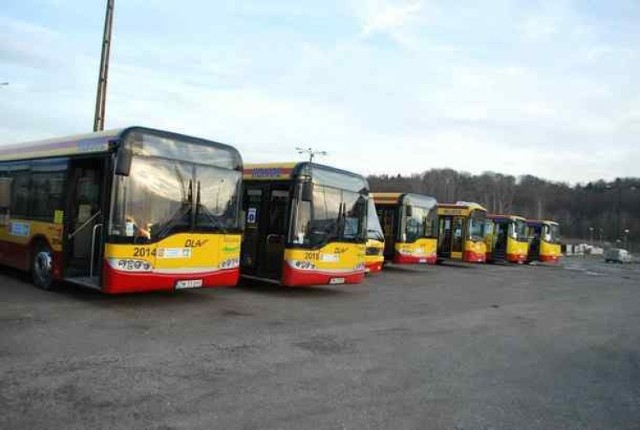 Autobusy będą kursować jak w niedzielę