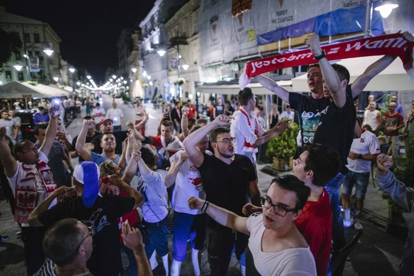 Strefy kibica w Łodzi na Mistrzostwa Świata 2018. Mundial na Piotrkowskiej. Gdzie obejrzeć mecze? 