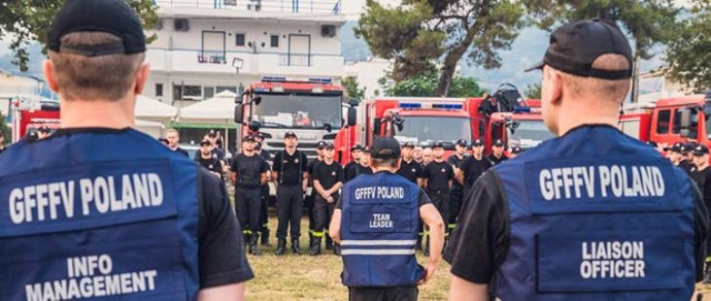 146 strażaków  i 49 wozów gaśniczych przez 10 dni będzie walczyć z żywiołem we Francji