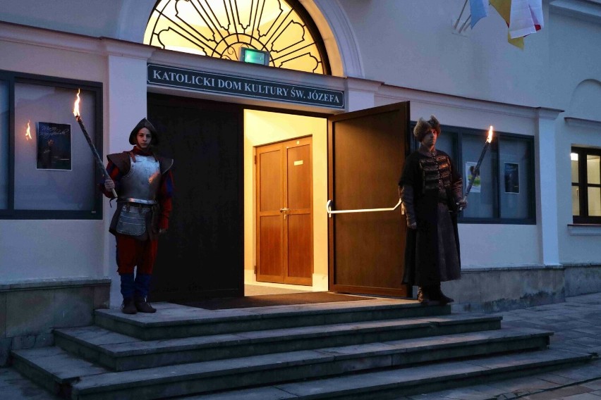 Uroczyste otwarcie Domu Katolickiego w Sandomierzu po remoncie. To nowy obiekt na mapie miasta i diecezji