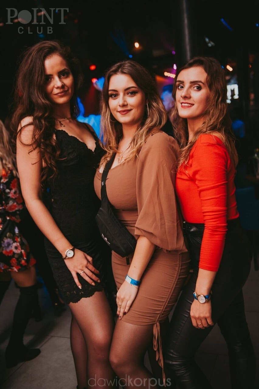 Takie piękne kobiety bawią się na imprezach w bydgoskich...