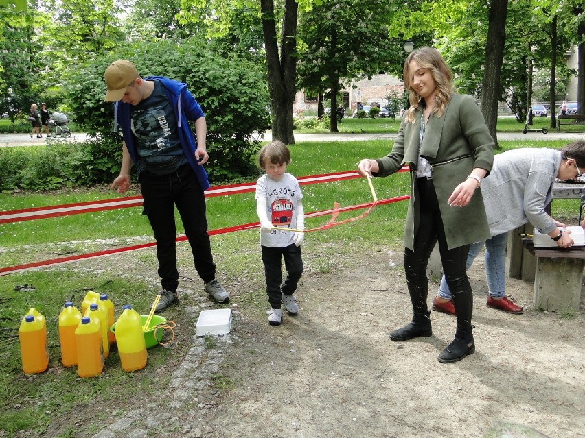 W Radomiu odbył się festyn charytatywny i zbiórka pieniędzy na leczenie chorego Krzysia Czupryna (WIDEO, DUŻO ZDJĘĆ)