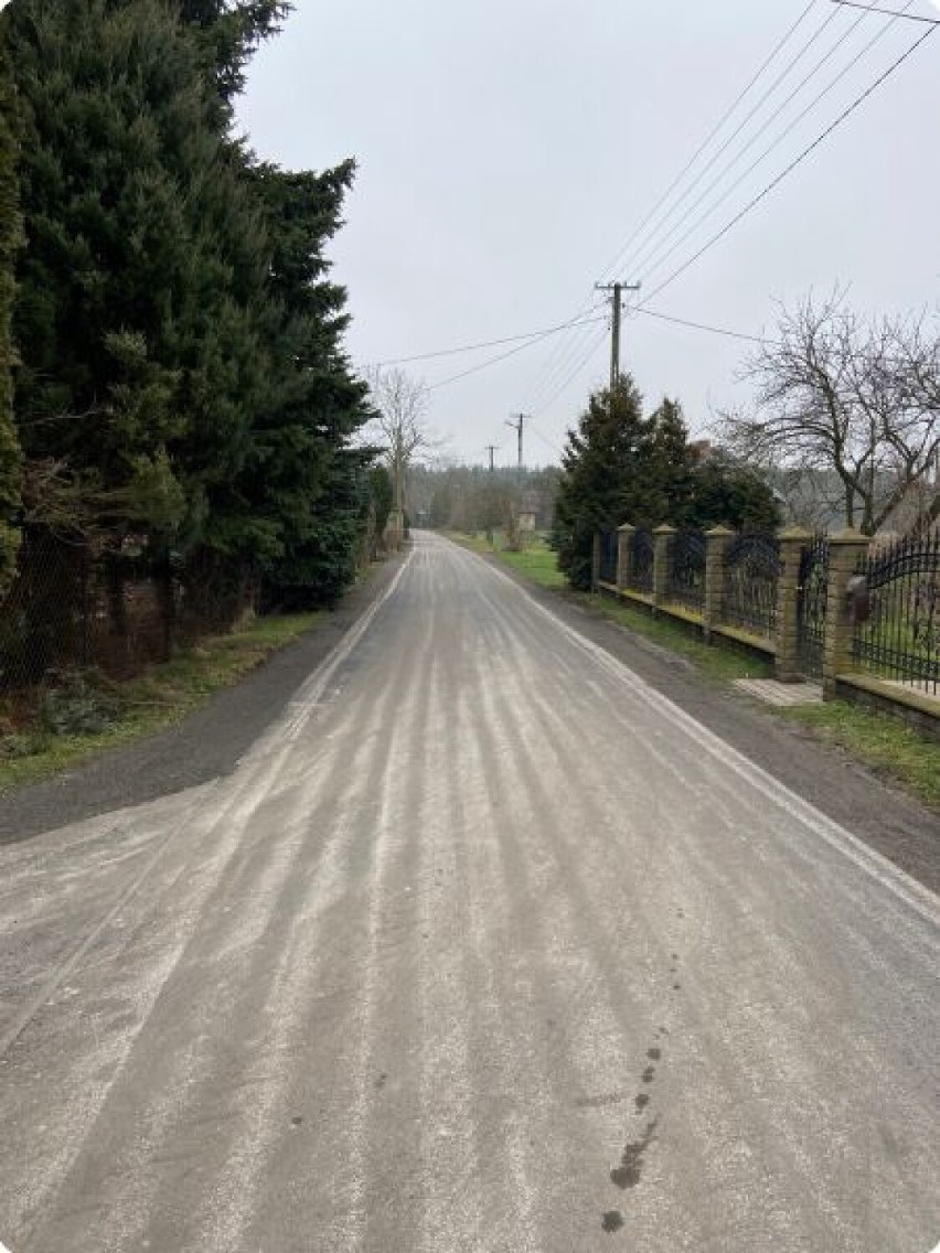 Modernizacja parku i przebudowa ulicy Wodnej w Pęczniewie zakończone. ZDJĘCIA