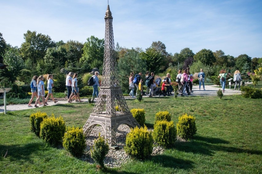 DELI Park to rodzinny park edukacyjno-rozrywkowy w Trzebawiu...