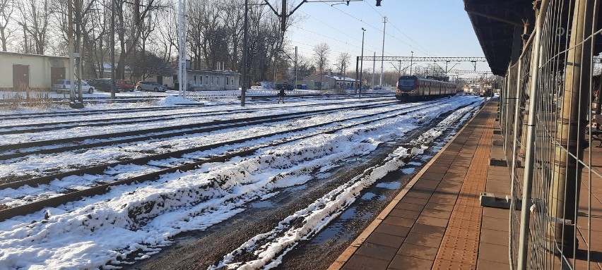 Opole Główne odzyskuje blask. Wyremontowane jest m.in....