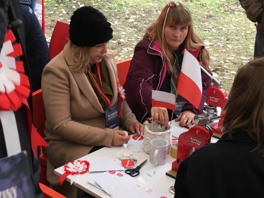 Uczniowie Centrum Kształcenia i Wychowania OHP z Pleszewa wzięli udział w pikniku u premiera