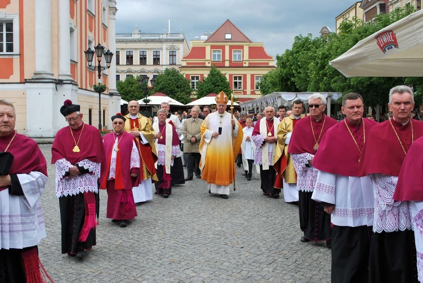 W niedzielę 26 maja 2013 roku kolegiata św. Mikołaja w...