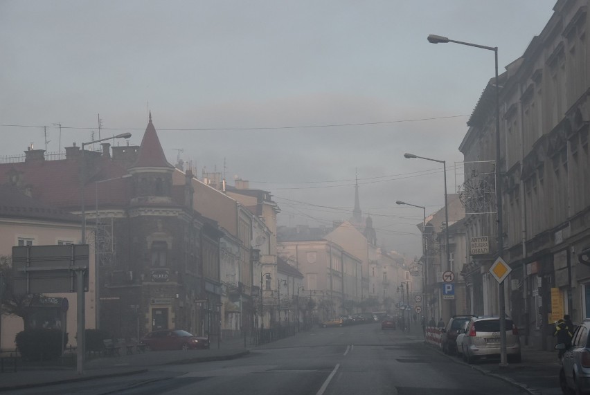 Powietrze w Tarnowie jest od kilku dni fatalne. Popołudniami...