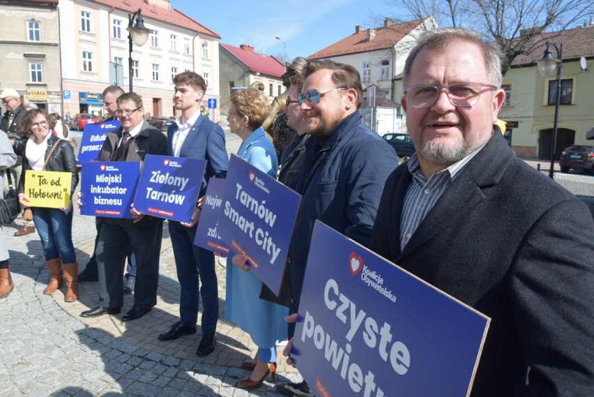 Kandydaci na radnych w Tarnowie z list Koalicji...