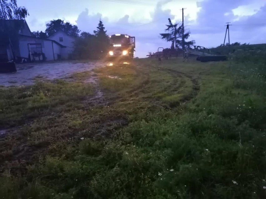 Pożar stogu w miejscowości Kujawa k. Osieka - powiat brodnicki 