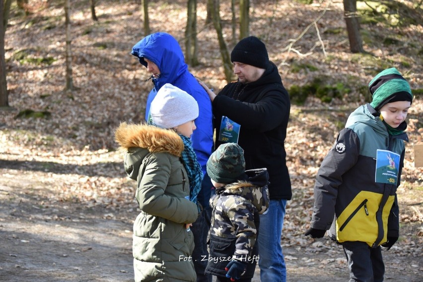 Rodzinny Rajd w Poszukiwaniu Zajączka w Brzynie odbył się w...