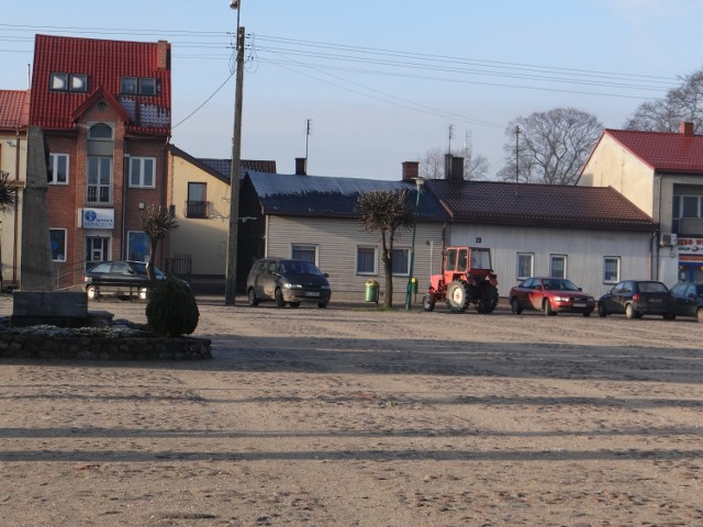 Rynek w Burzeninie