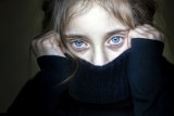 Dziecięca trauma seksualna to uraz na całe życie. Jak pomóc ofiarom molestowania?