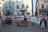 ZIELONA GÓRA: Protest mieszkańców w sprawie budowy drogi na Jędrzychowie  [ZDJĘCIA, WIDEO] 