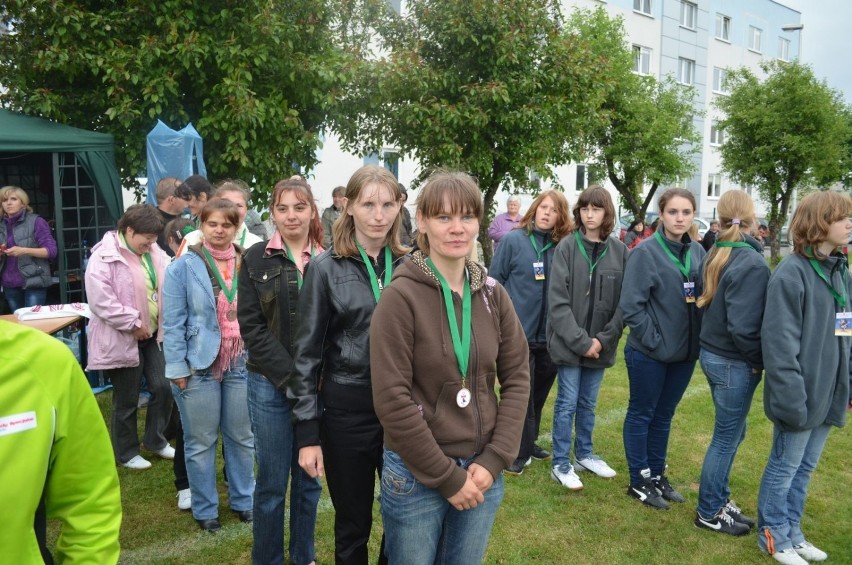 Dekoracja brązowymi medalami.