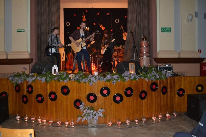 Akustyczny wieczór muzyczny w Kocborowie ZDJĘCIA