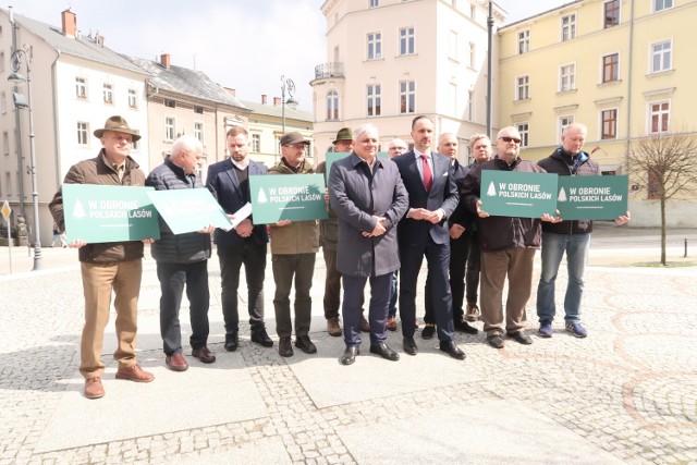 Janusz Kowalski, wiceminister rolnictwa i rozwoju wsi, odwiedził Dolny Śląsk.